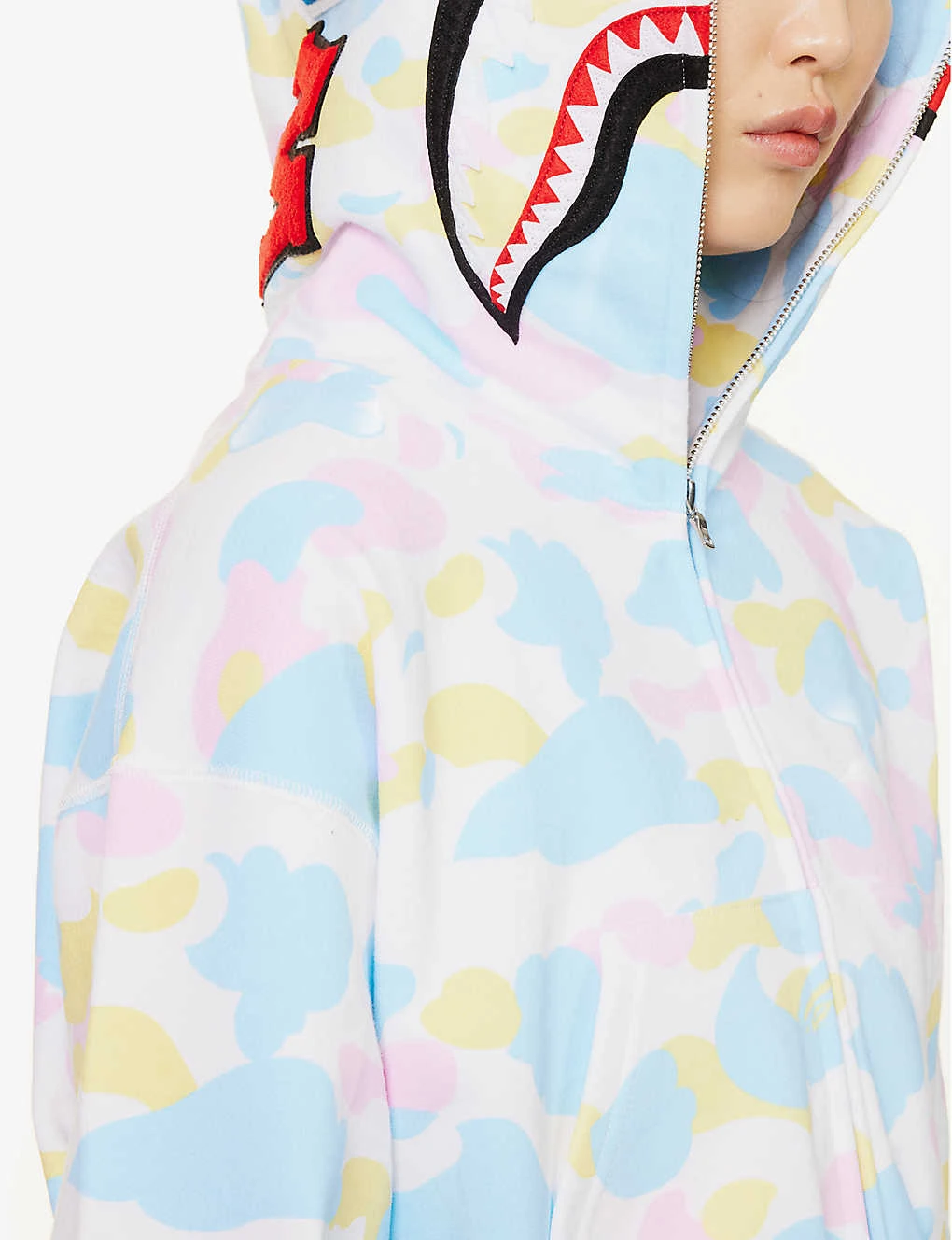 Camouflage-print Brand-appliqué Cropped Boxy-fit Cotton-jersey Hoody 5 Camouflage-print Brand-appliqué Cropped Boxy-fit Cotton-jersey Hoody - Image 5